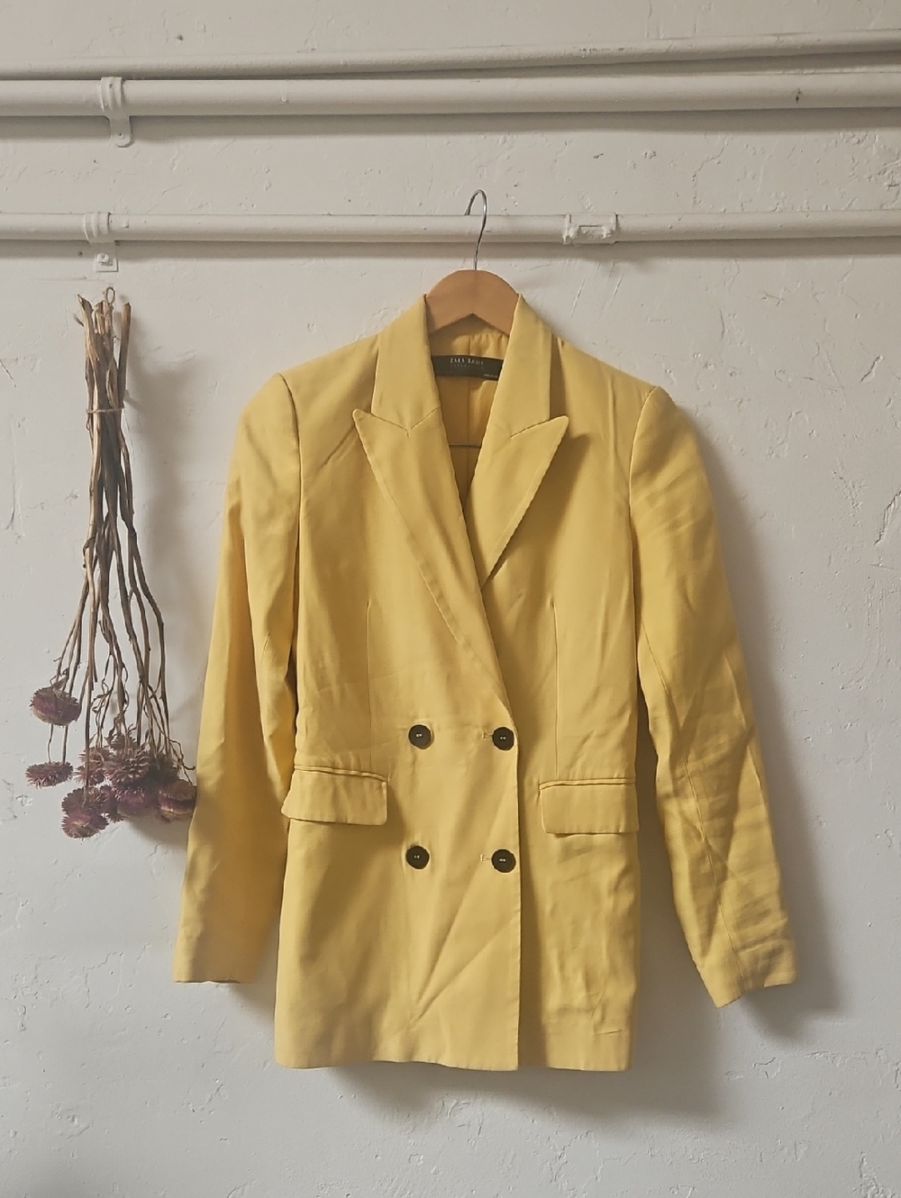 Zara Double-Breasted Yellow Women's Blazer